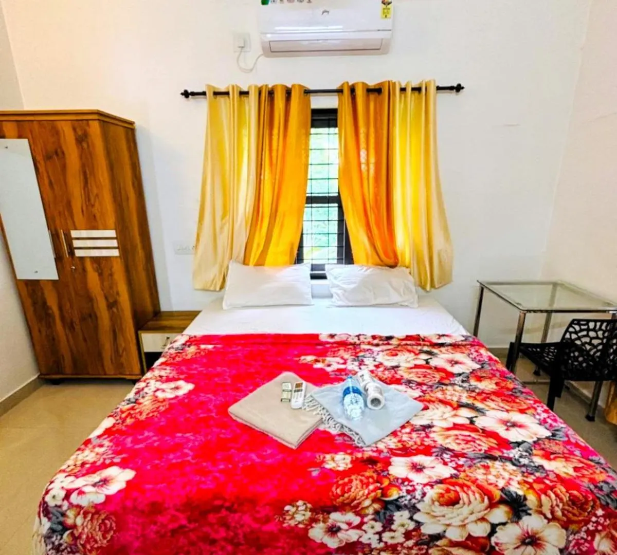 Paddy N Canal Homestay Alappuzha