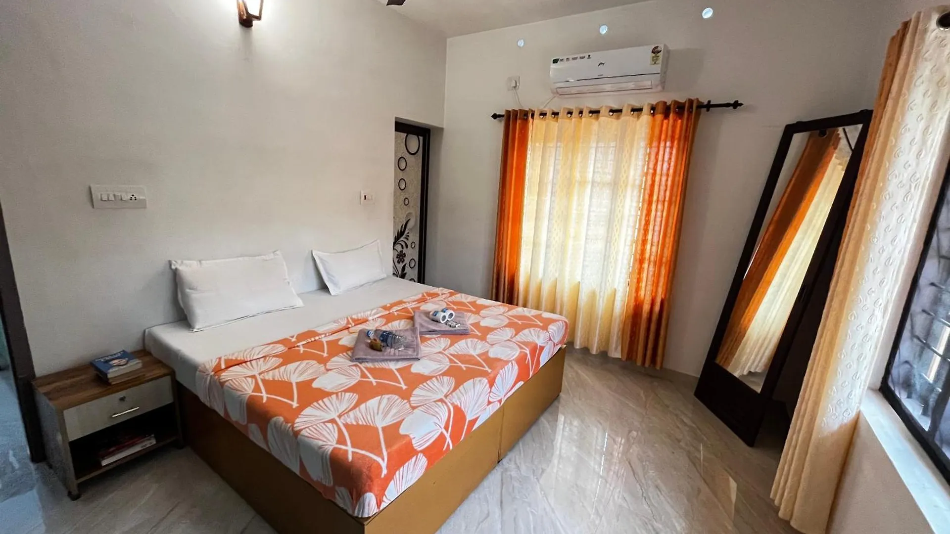 Paddy N Canal Homestay Alappuzha 0*,  Indie