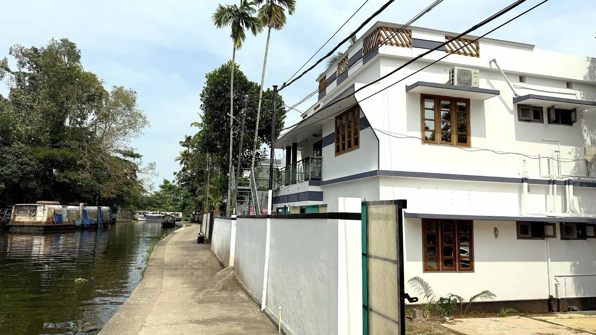 Paddy N Canal Homestay Alappuzha 0*,
